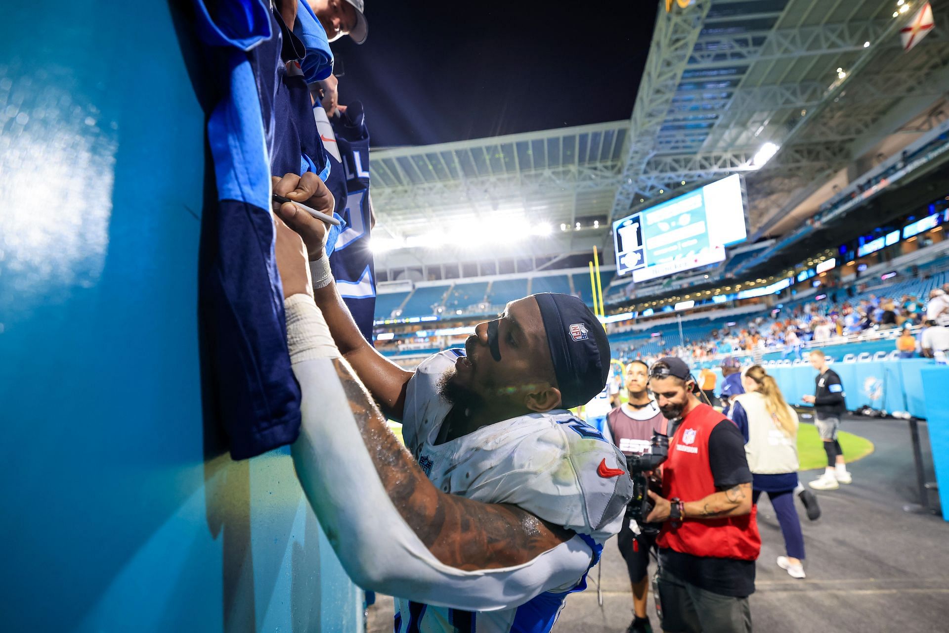 Tennessee Titans v Miami Dolphins